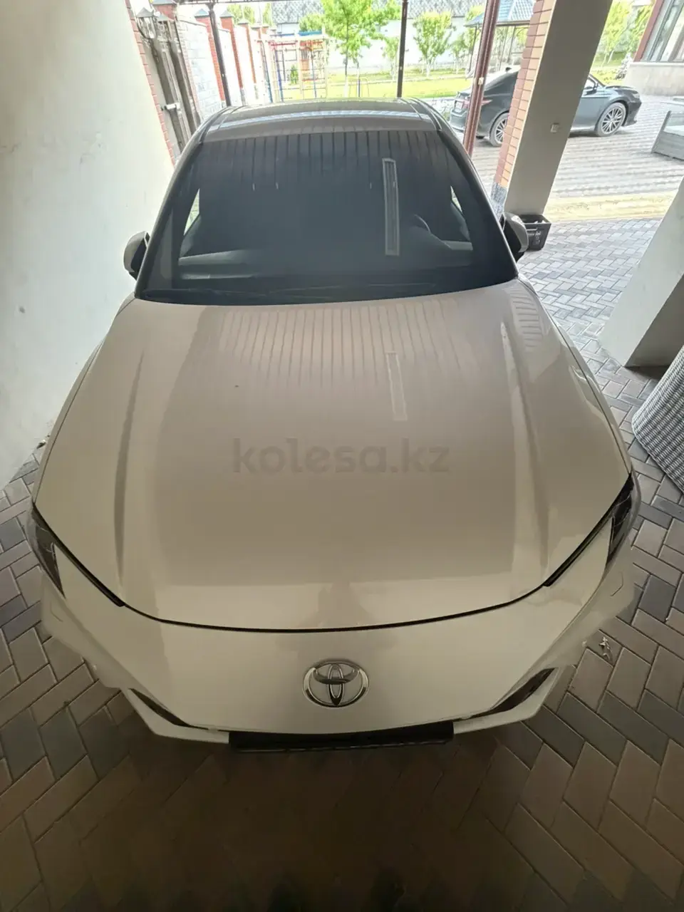 Toyota Camry 2025 — фото 1 из 3