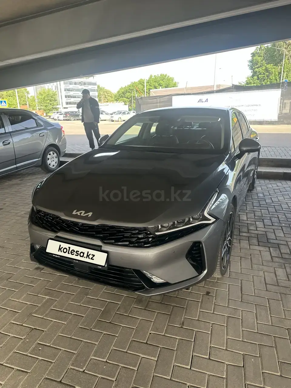 Kia K5 2025 — фото 1 из 4
