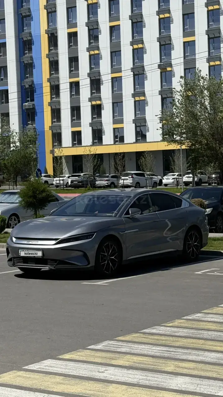 BYD Han L 2025 — фото 1 из 1