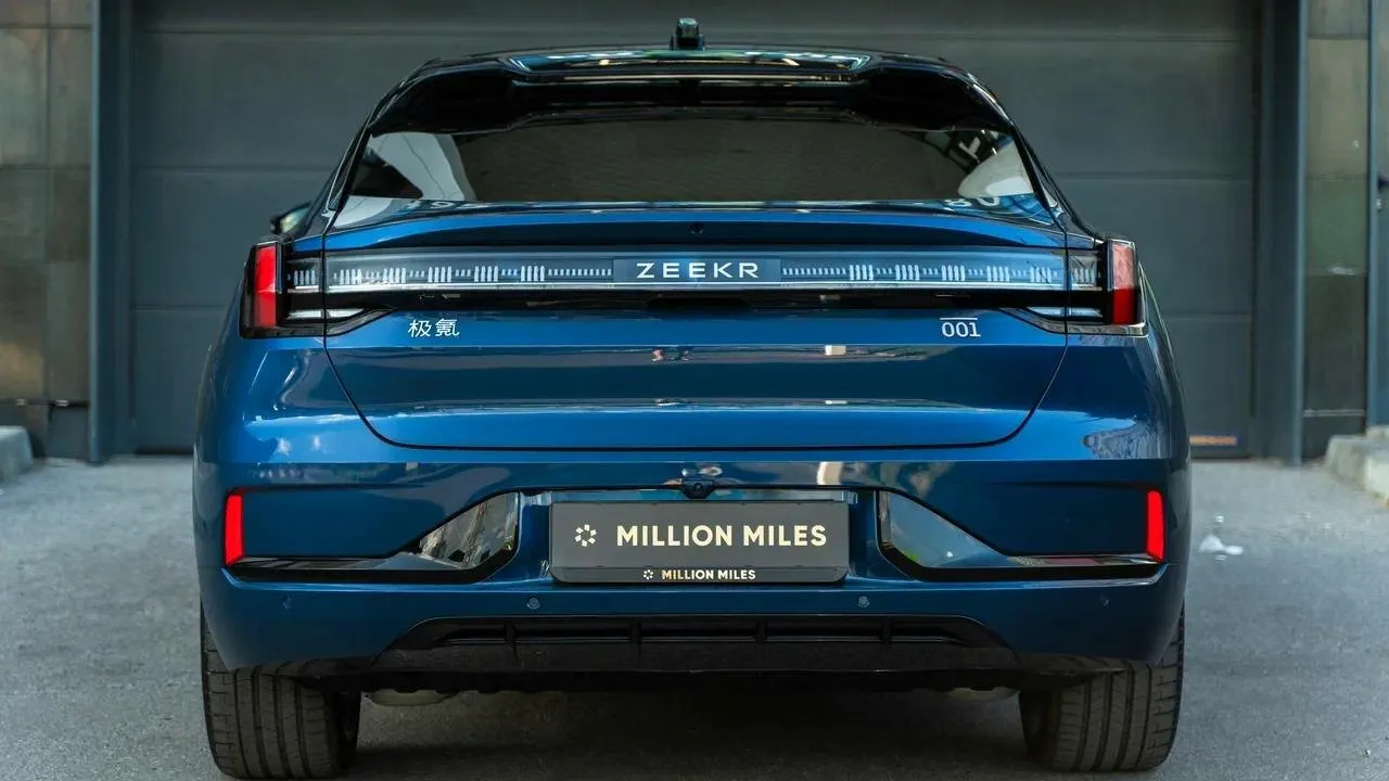 Zeekr 001, I 2023