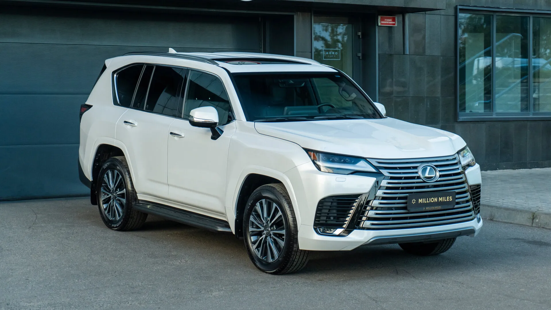 Lexus LX, Iv 2022 фото 2
