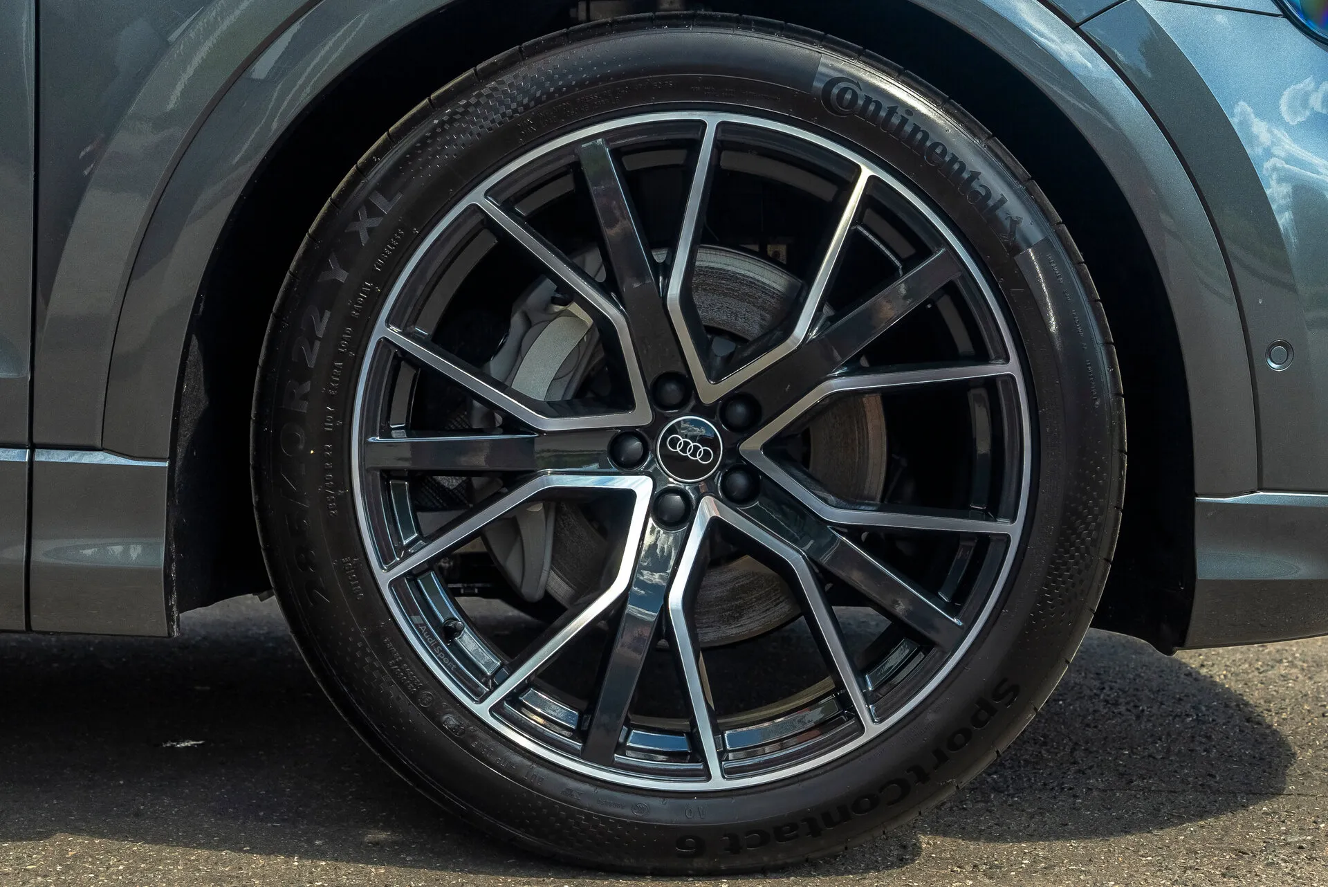 Audi Q8, I (4M) 2023 фото 5