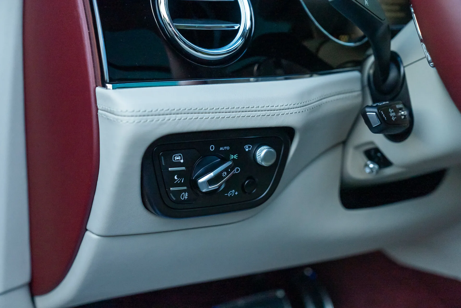 Bentley Bentayga, I Рестайлинг 2023 фото 9