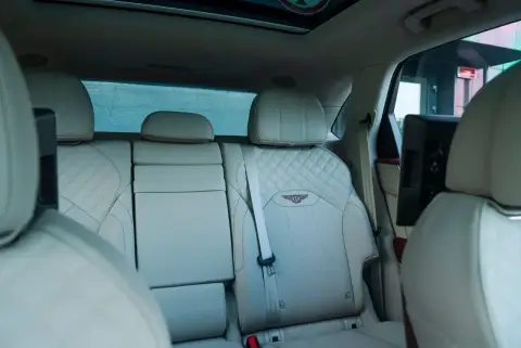 Bentley Bentayga, I Рестайлинг 2023 — миниатюра 10