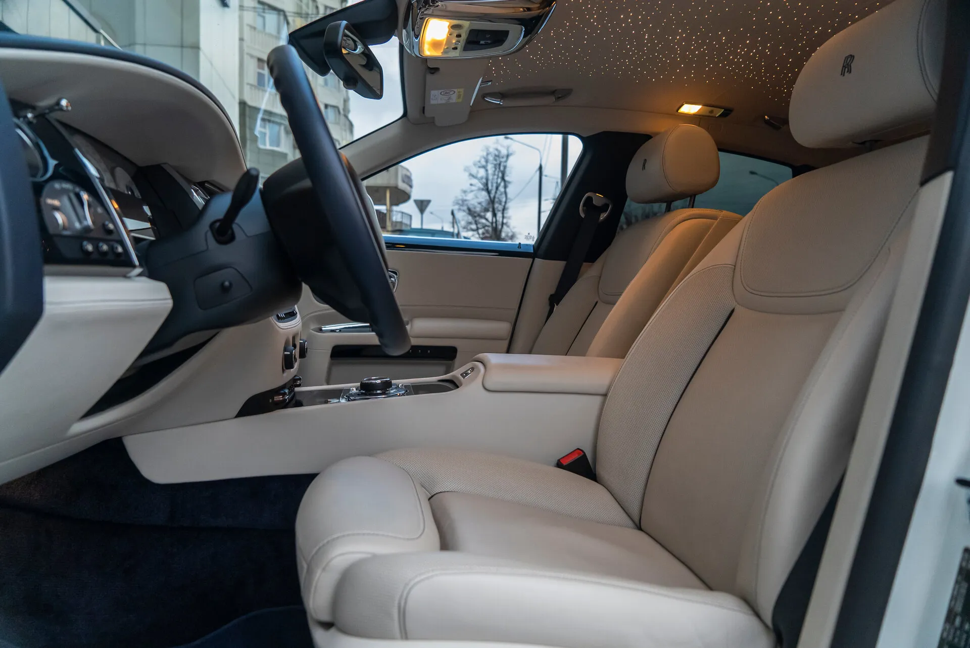 Rolls-Royce Ghost, I Рестайлинг (Series Ii) 2019 фото 5