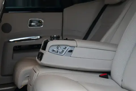 Rolls-Royce Ghost, I Рестайлинг (Series Ii) 2019 — миниатюра 10