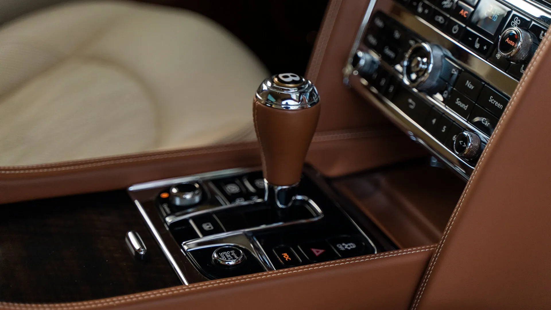 Bentley Mulsanne, Ii Рестайлинг 2020 фото 9