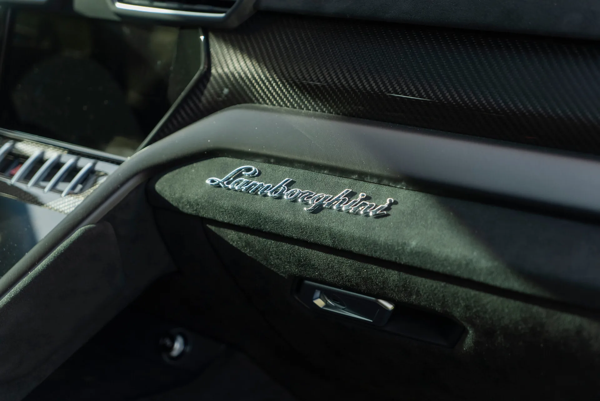 Lamborghini Urus, I Рестайлинг 2023 фото 4