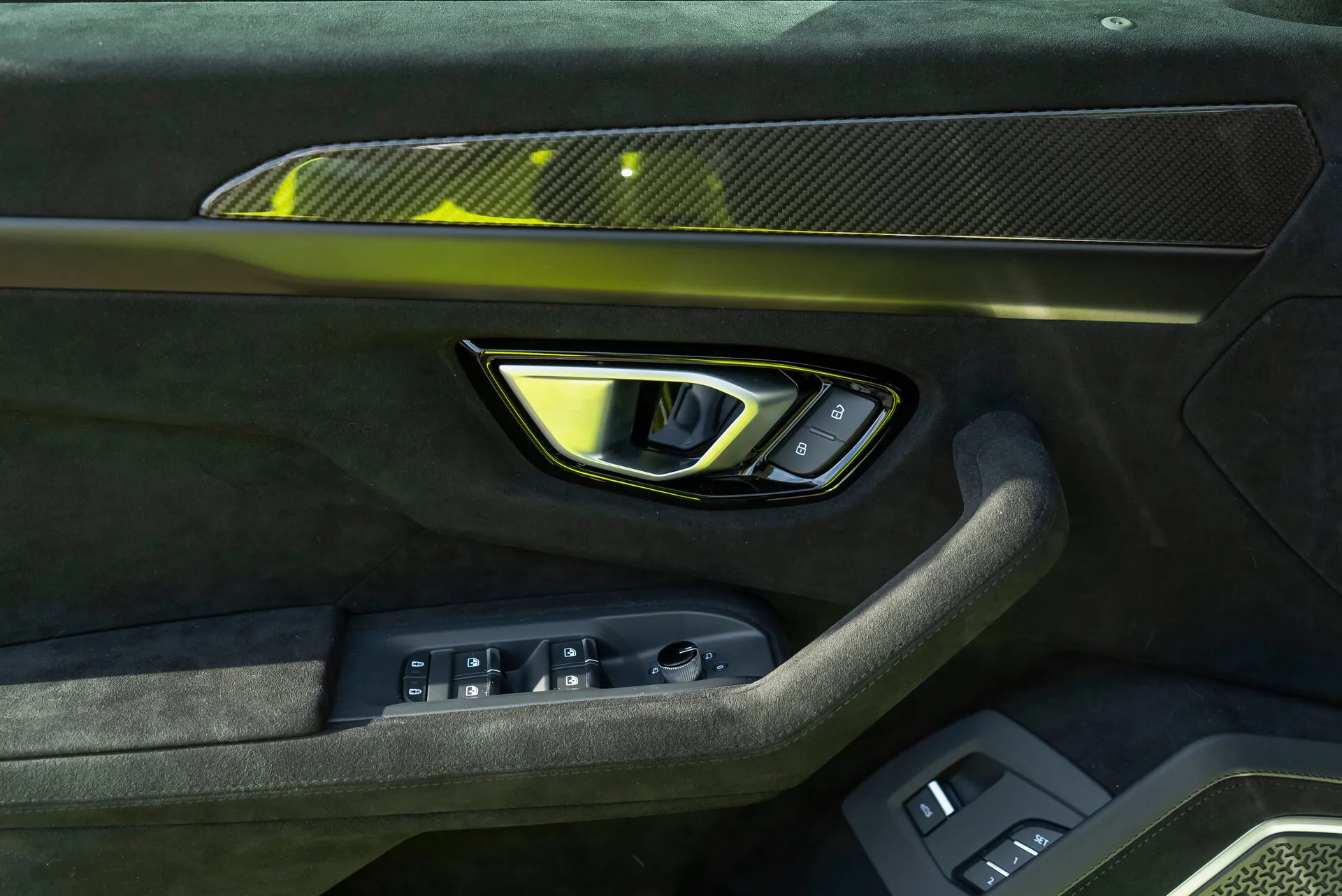 Lamborghini Urus, I Рестайлинг 2023 фото 6