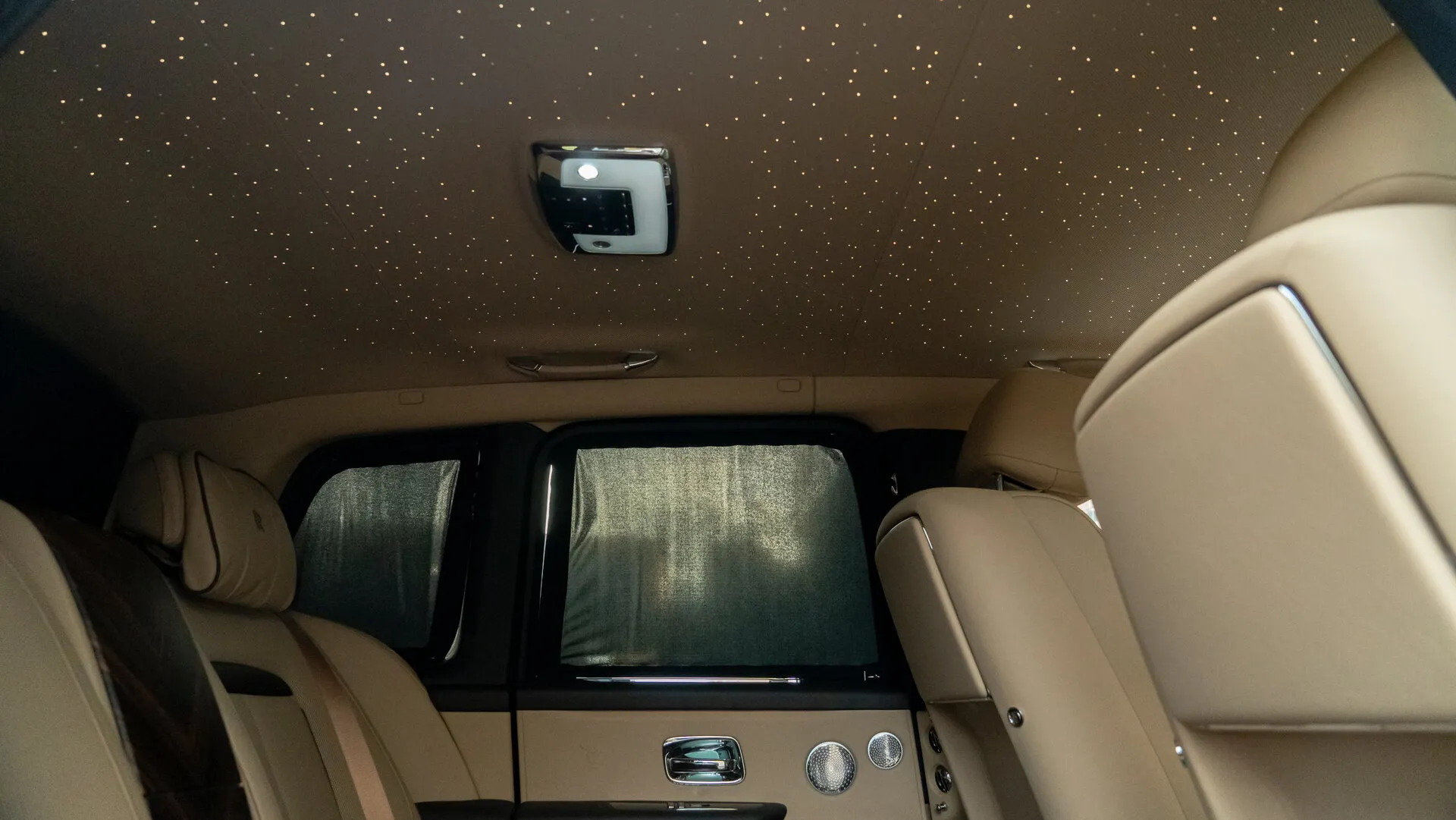 Rolls-Royce Cullinan, I 2021 фото 4