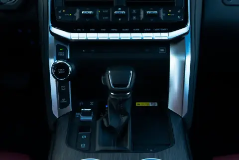 Toyota Land Cruiser, 300 Series 2022 — миниатюра 2