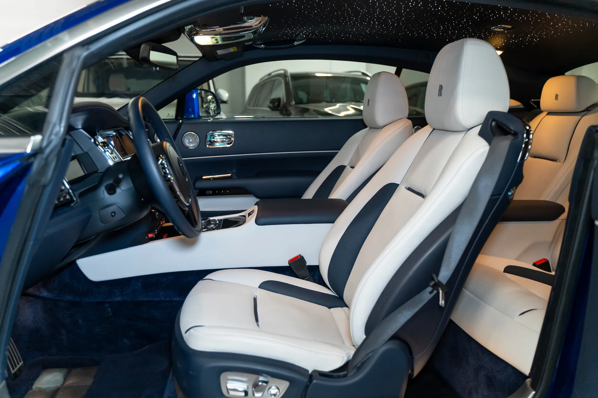 Rolls-Royce Wraith, I 2020 фото 10