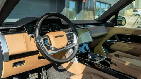 Land Rover Range Rover Long, V 2023 — миниатюра 3