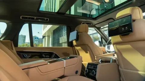 Land Rover Range Rover Long, V 2023 — миниатюра 6