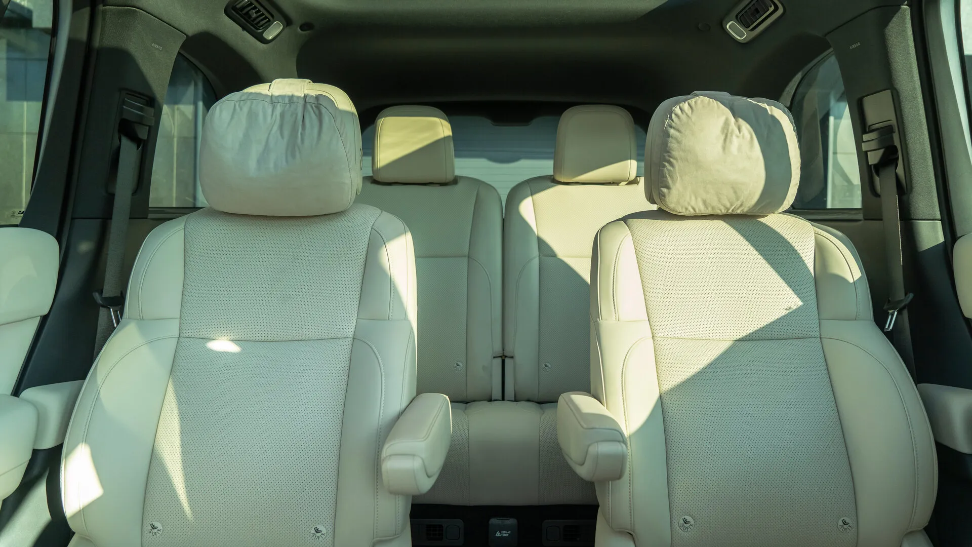 Li Auto L9, I 2023 фото 3