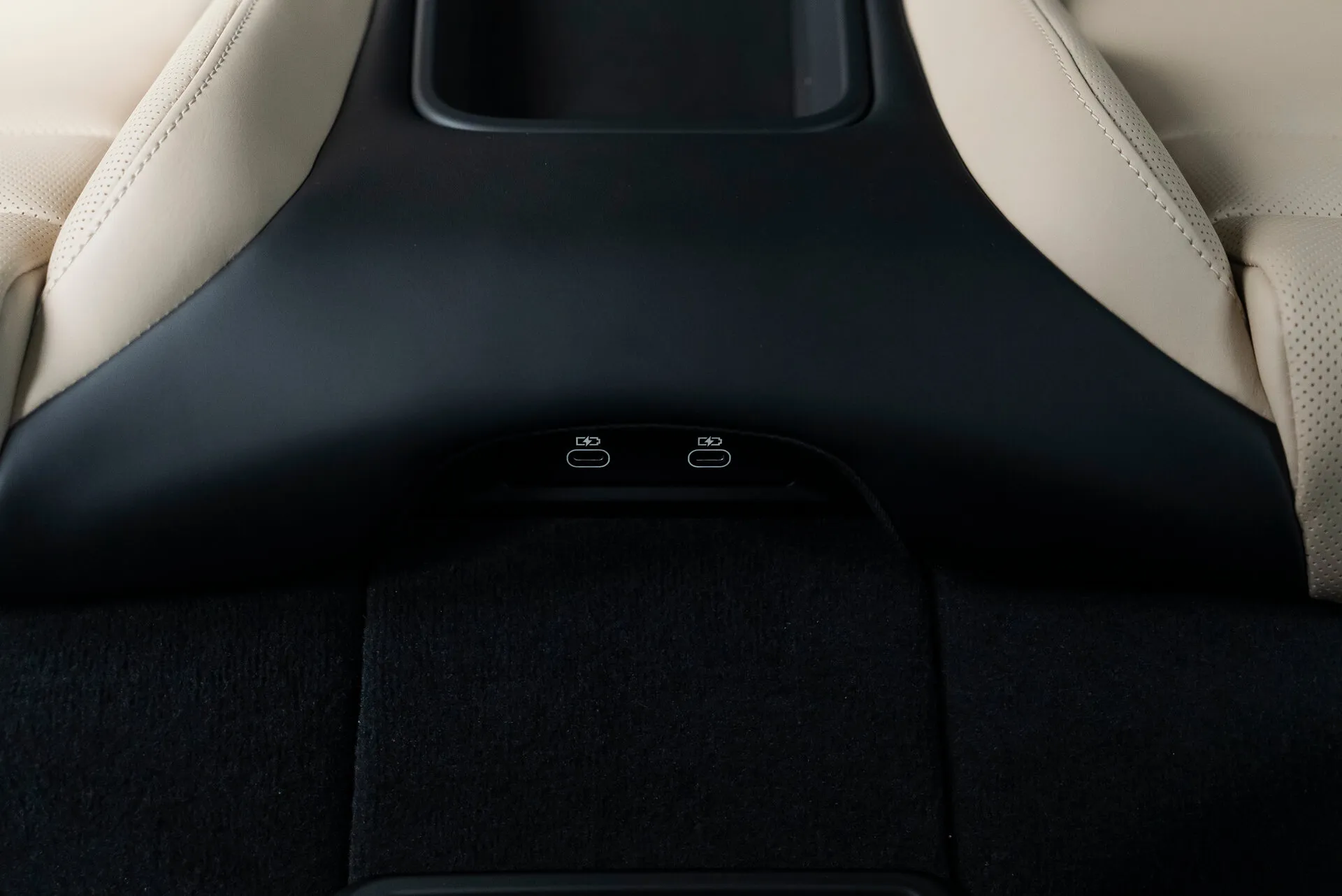 Porsche Taycan Turbo, I 2021 фото 2