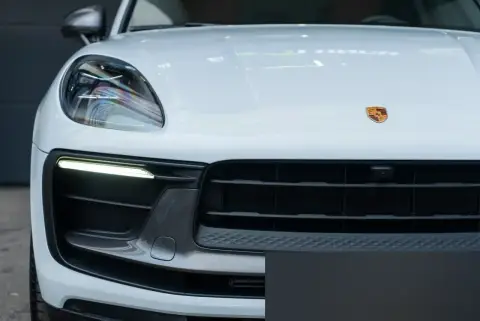 Porsche Macan, I Рестайлинг 2 2023 — миниатюра 9