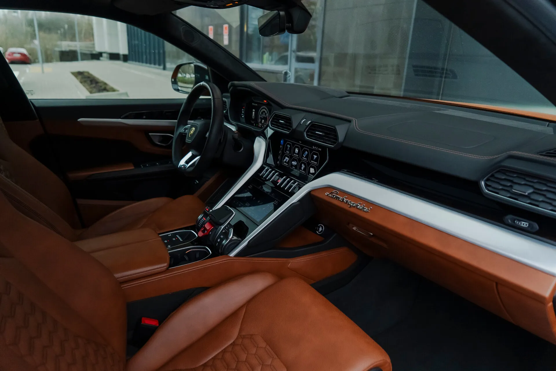 Lamborghini Urus, I 2019 фото 9