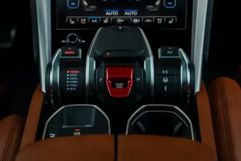 Lamborghini Urus, I 2019 — миниатюра 10