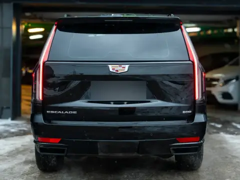 Cadillac Escalade, V 2022 — миниатюра 9