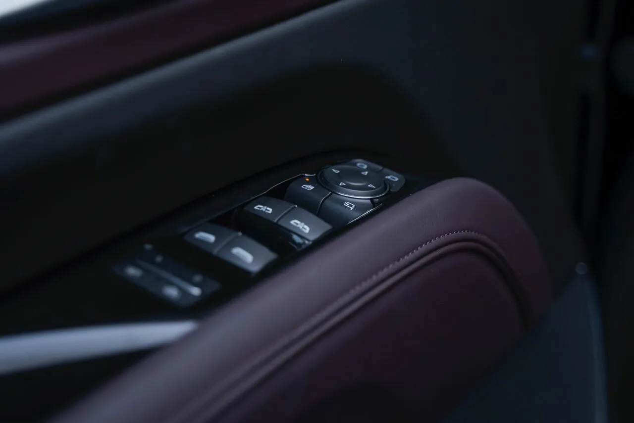 Cadillac Escalade, V 2023 фото 3