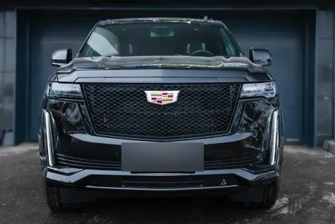 Cadillac Escalade, V 2023 — миниатюра 7