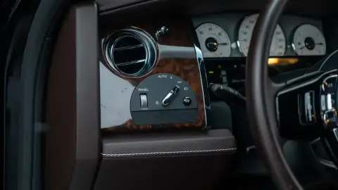Rolls-Royce Ghost, I Рестайлинг (Series Ii) 2019 — миниатюра 10