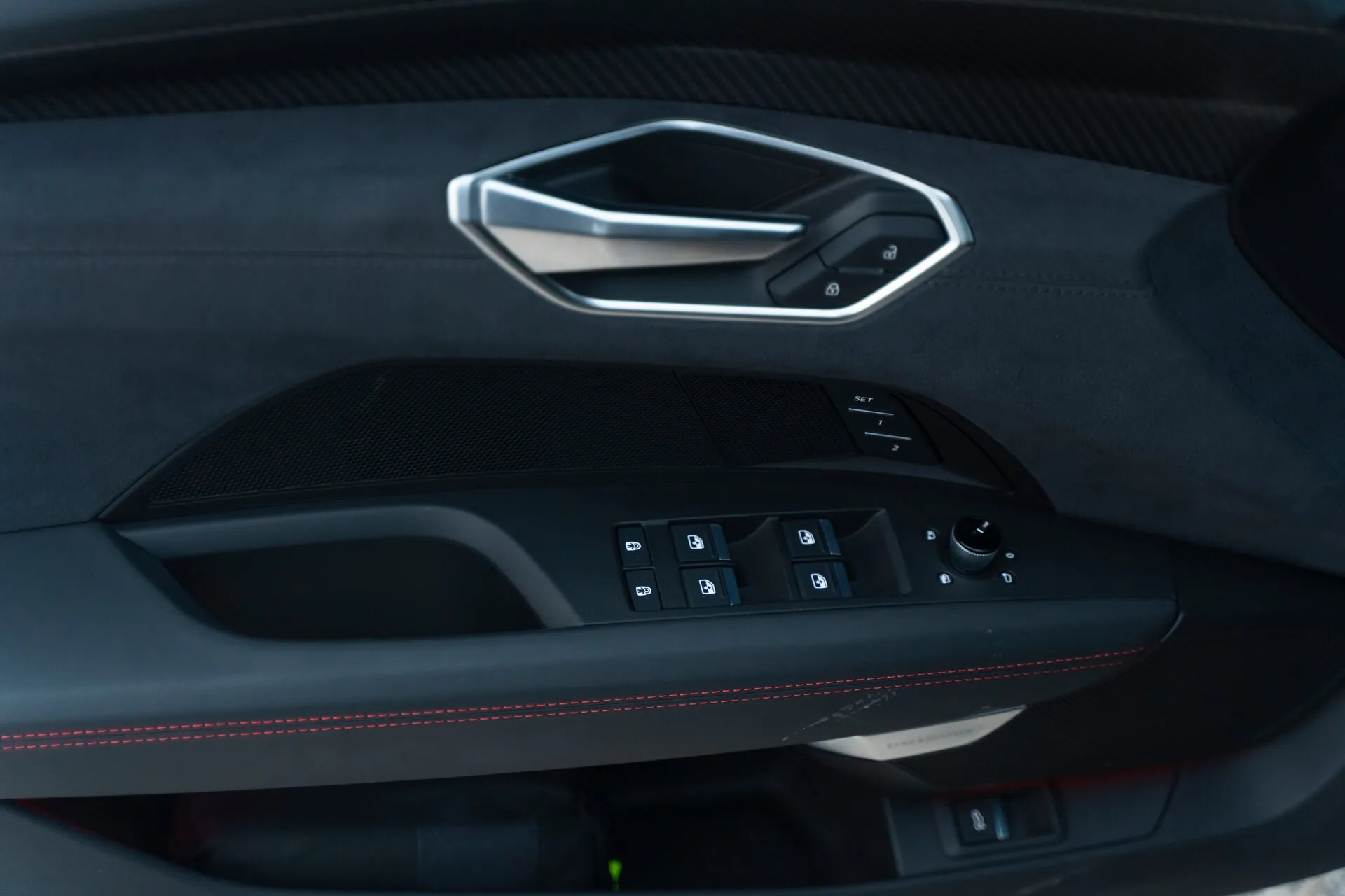 Audi E-Tron GT, I 2022 фото 6