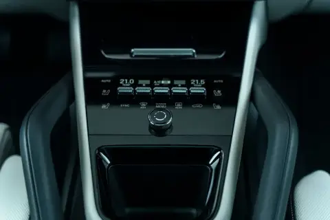 Porsche Cayenne, Iii Рестайлинг 2023 — миниатюра 7