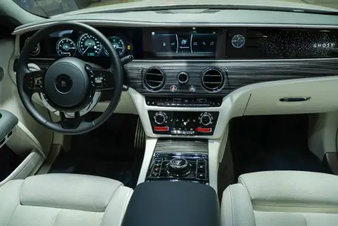 Rolls-Royce Ghost, Ii 2021 — миниатюра 1