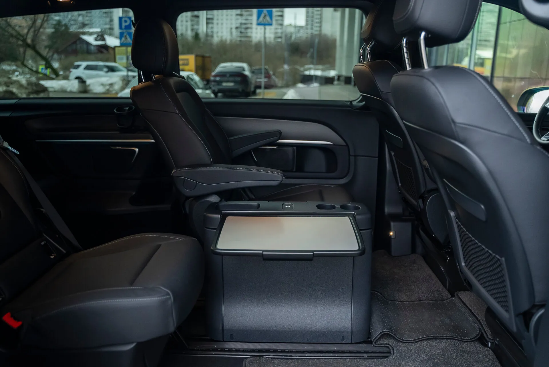 Mercedes-Benz V-Класс 300, Iii (W447) Рестайлинг 2022 фото 4