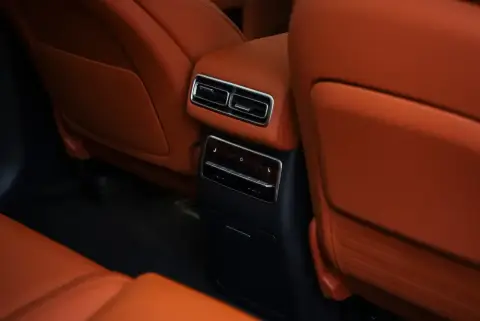Li Auto L7, I 2023 — миниатюра 5