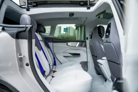 HiPhi Y, I 2023 — миниатюра 2