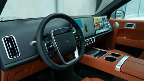 Li Auto L8, I 2023 — миниатюра 3