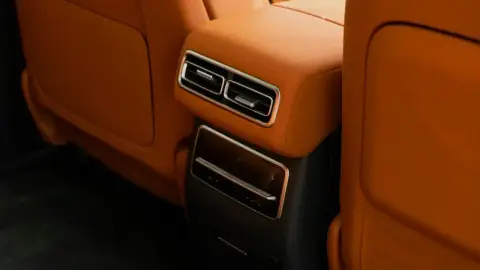 Li Auto L7, I 2023 — миниатюра 3
