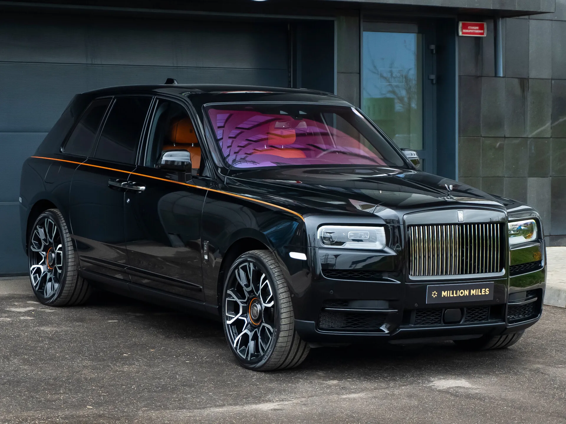 Rolls-Royce Cullinan, I 2023 фото 8
