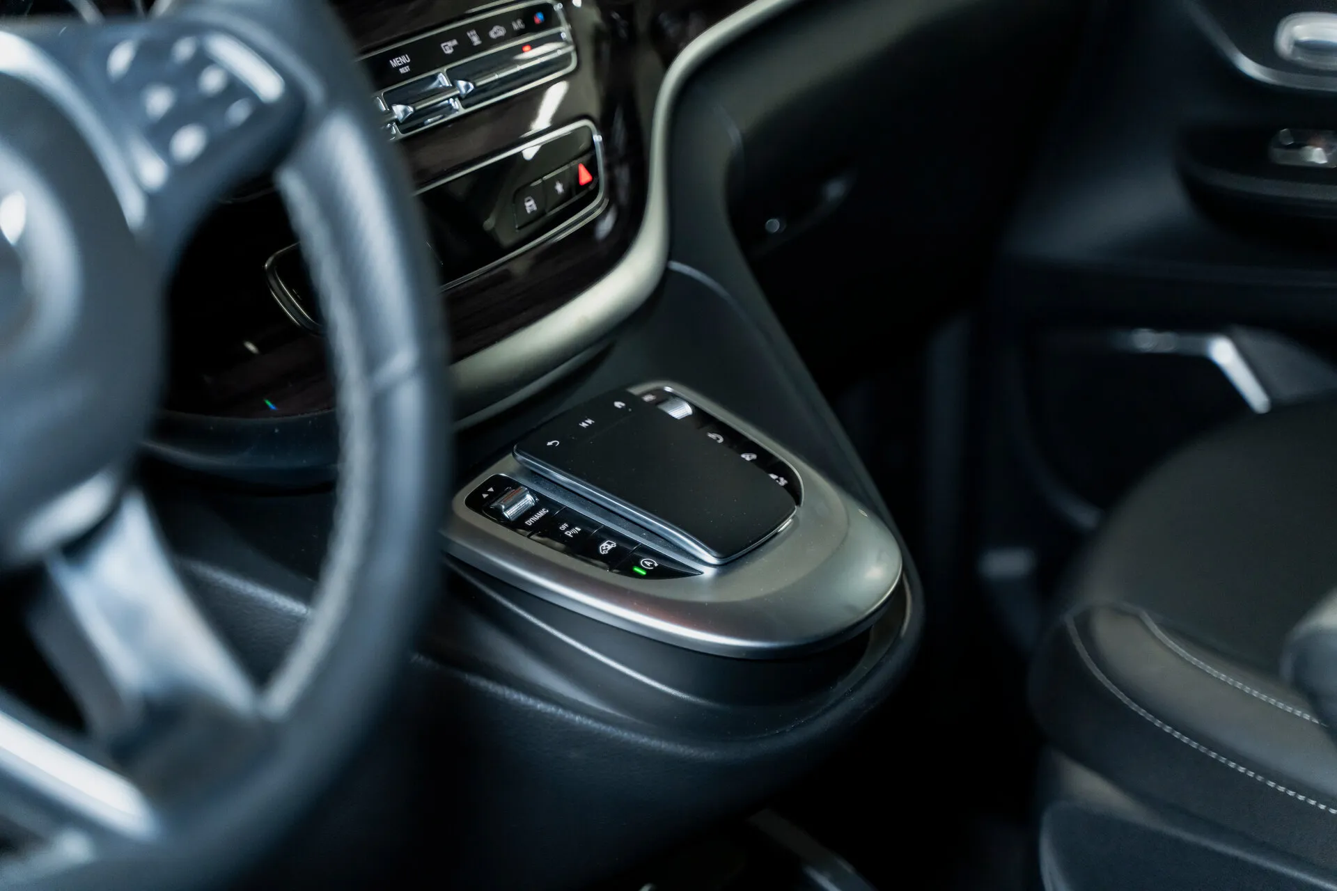 Mercedes-Benz V-Класс 250, Iii (W447) Рестайлинг 2020 фото 6