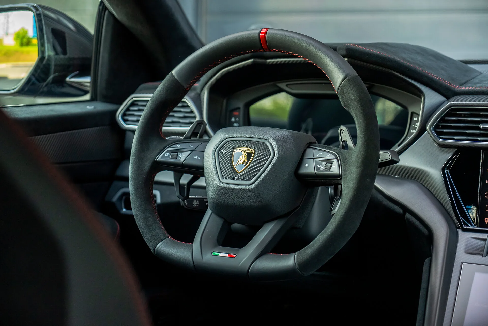 Lamborghini Urus, I Рестайлинг 2024 фото 7