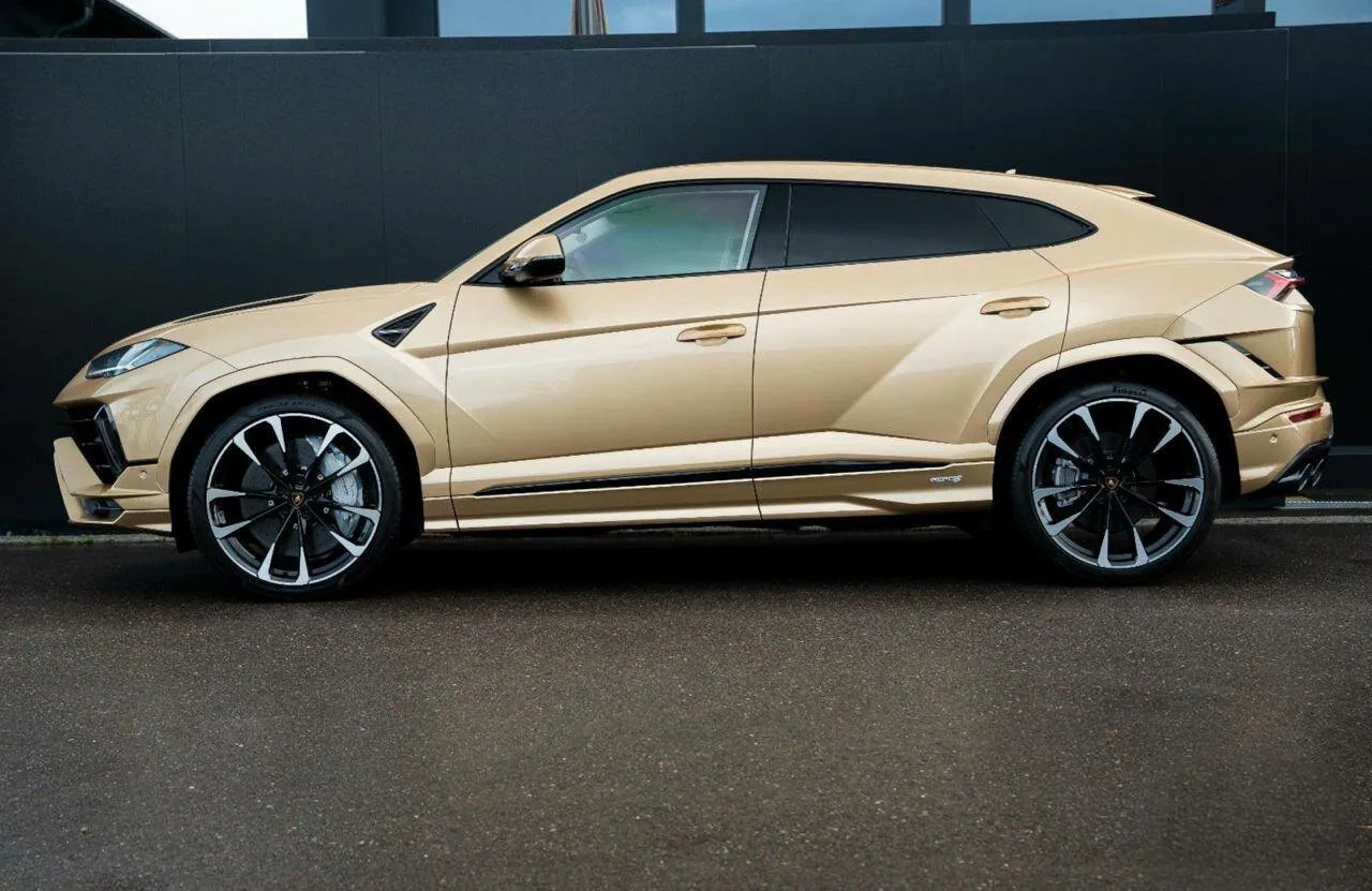 Lamborghini Urus, I Рестайлинг 2024 фото 7