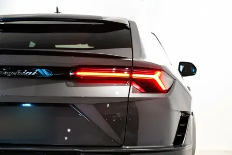 Lamborghini Urus, I Рестайлинг 2024 — миниатюра 5