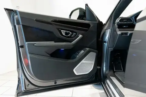 Lamborghini Urus, I Рестайлинг 2024 — миниатюра 6