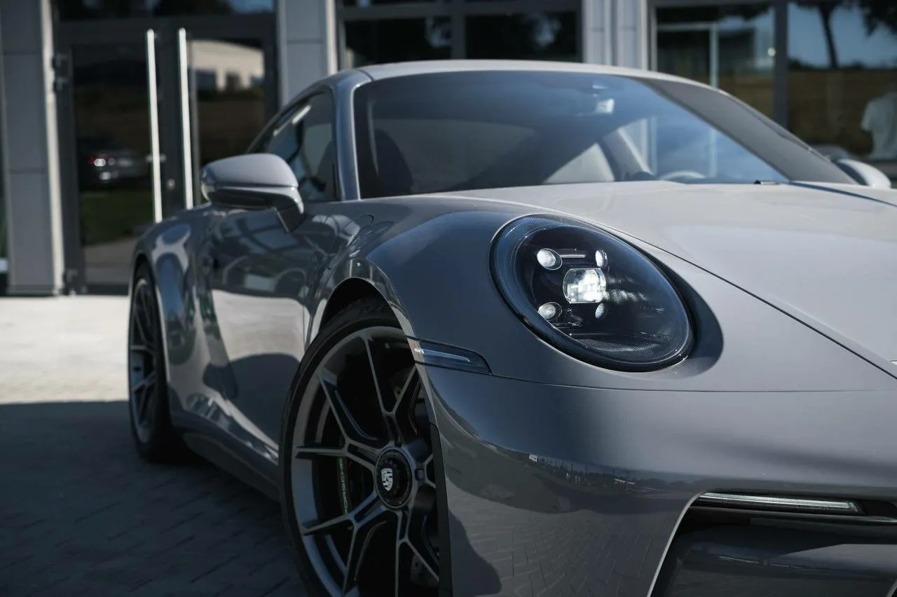Porsche 911 Gt3, 992 2022 фото 10
