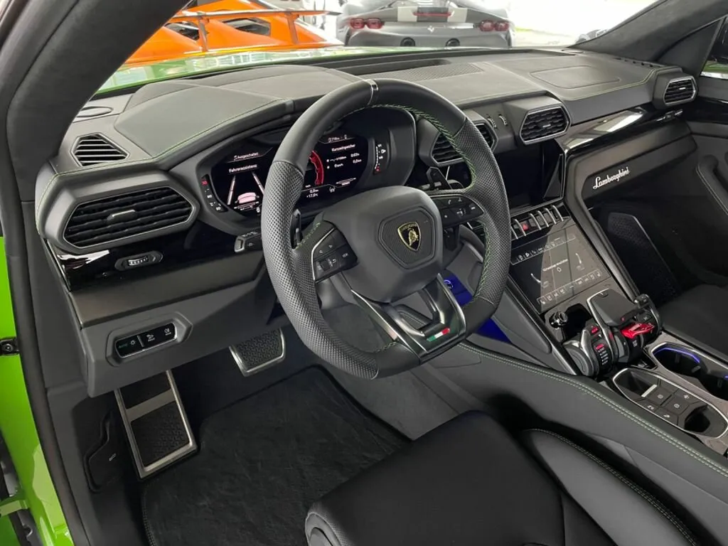 Lamborghini Urus, I Рестайлинг 2024 фото 3