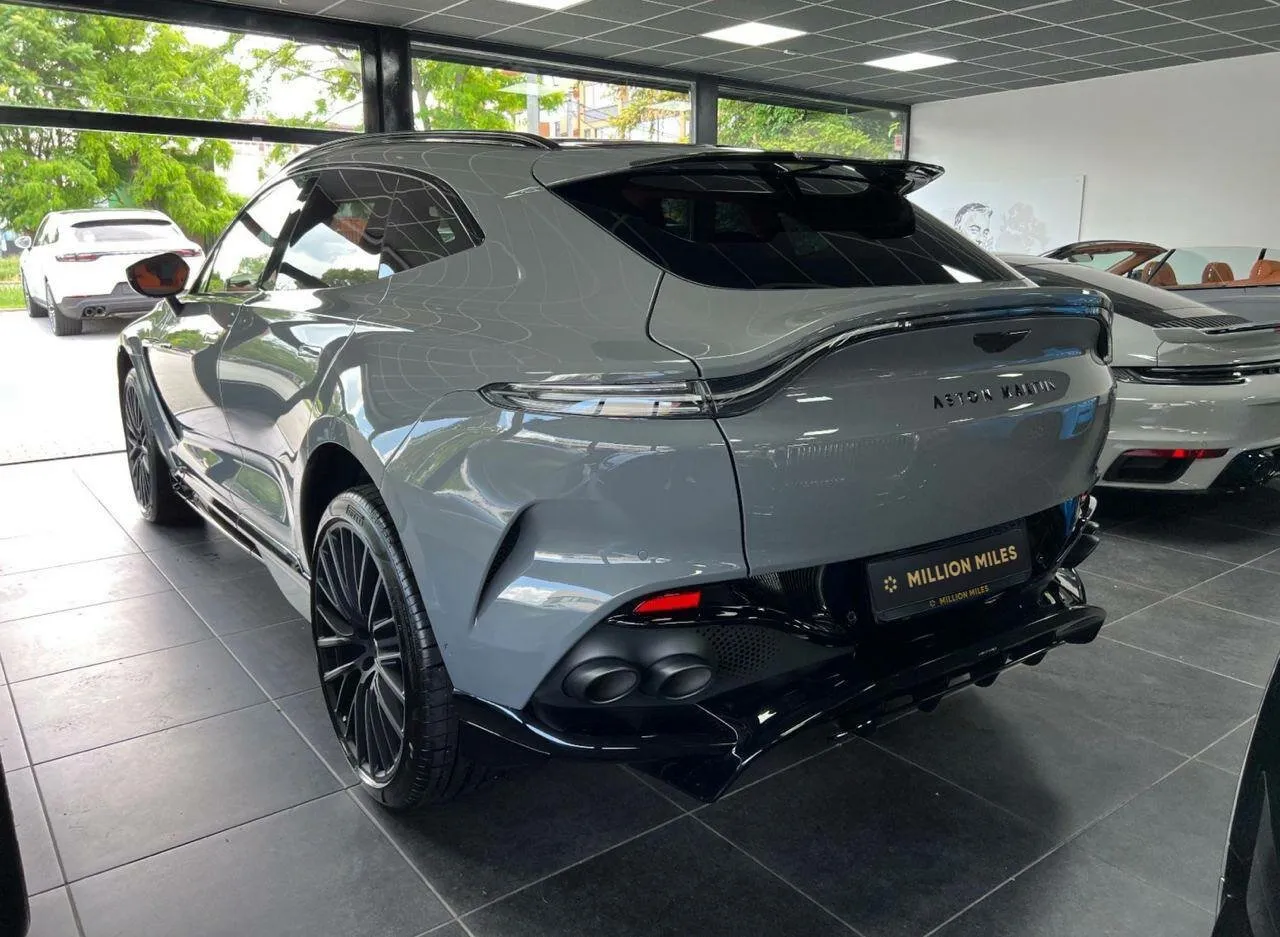 Aston Martin DBX, I 2024 фото 2