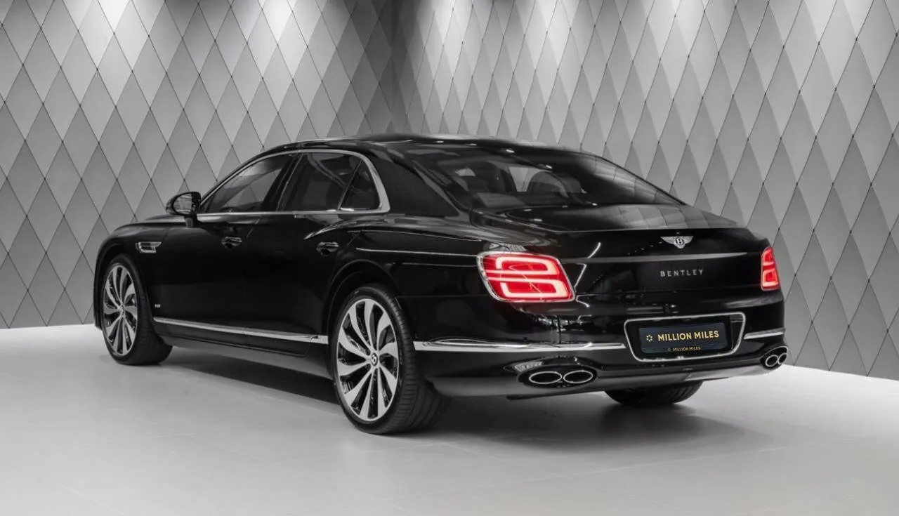 Bentley Flying Spur, Iii 2024 фото 2