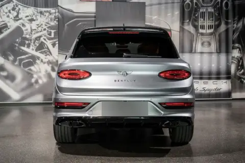 Bentley Bentayga, I Рестайлинг 2024 — миниатюра 6
