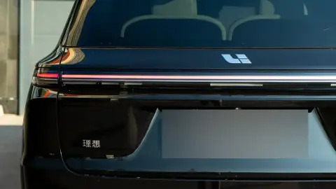 Li Auto L9, I 2023 — миниатюра 2