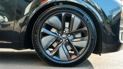 Li Auto L9, I 2023 — миниатюра 5
