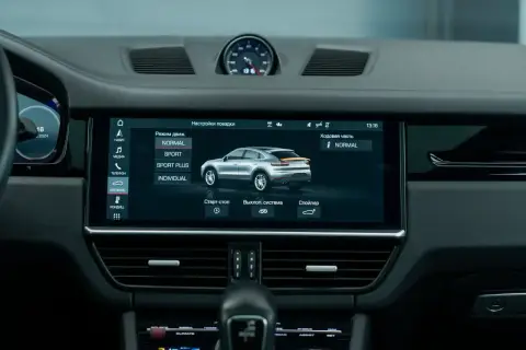 Porsche Cayenne Coupé, Iii 2020 — миниатюра 10