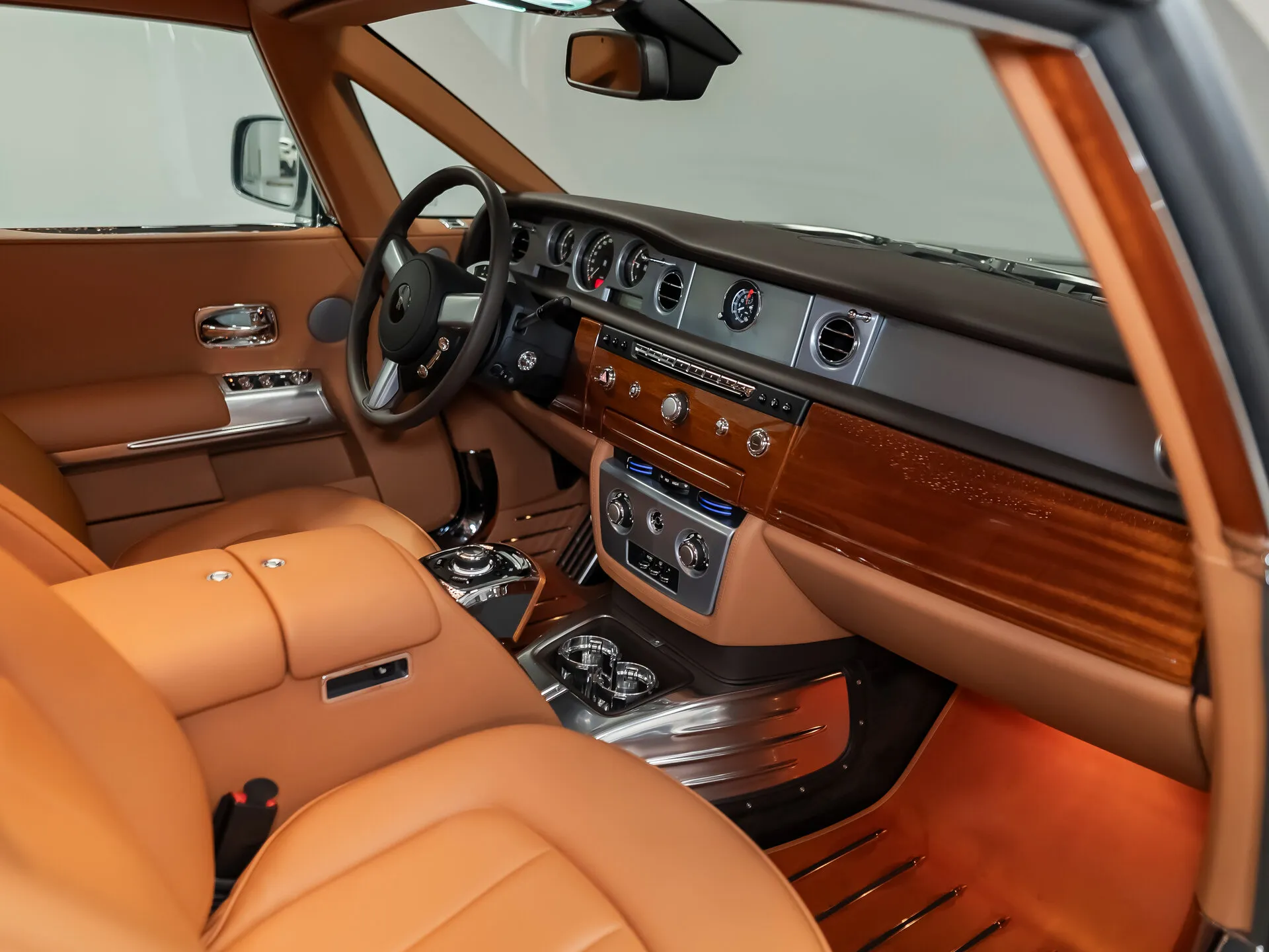 Rolls-Royce Phantom, Vii Рестайлинг (Series Ii) 2013 фото 8